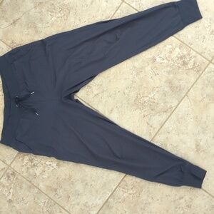 Athleta Gray 4 Pocket Joggers Size 8